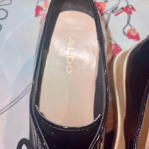 Barely Worn Aldo Blunchan Oxford Shoe SZ 7 - Picture 4 of 5